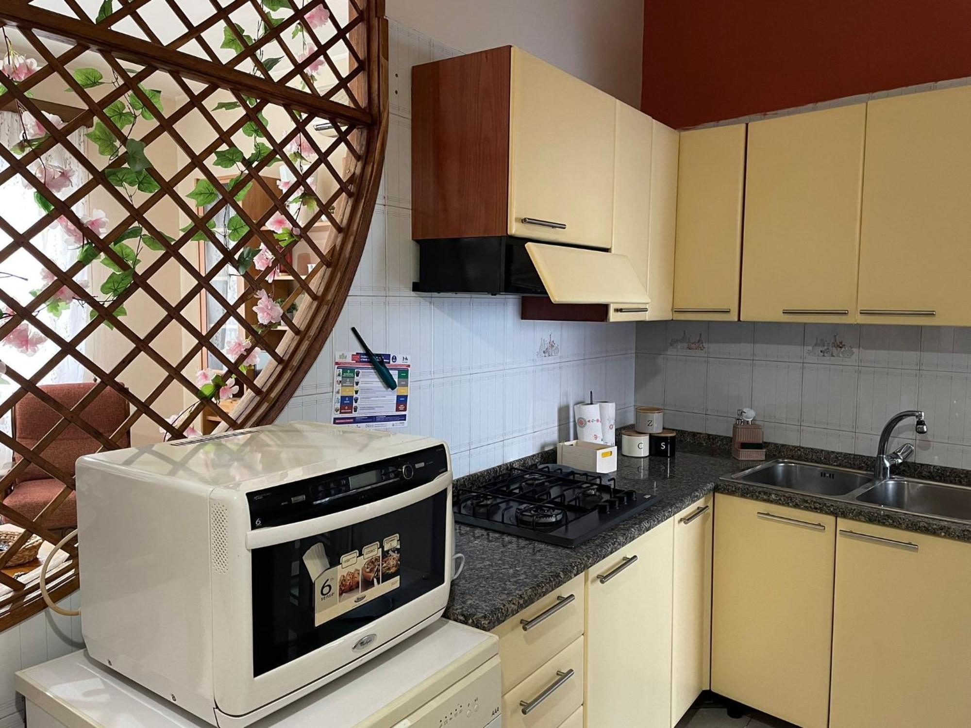 カリアリCasa Elenaアパートメント エクステリア 写真